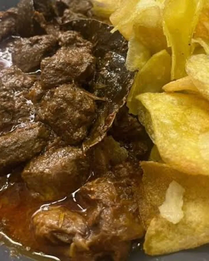Oxtail stew at Taberna Góngora